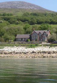 Clisham Bed and Breafast and Westview self catering cottage
